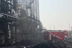 छत्तीसगढ़ में बड़ा हादसा, आयरन फैक्ट्री में भयानक विस्फोट से लगी आग में 6 मजदूरों की दर्दनाक मौत, बचाव राहत कार्य जारी