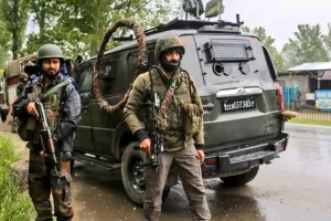 जम्मू कश्मीर में सीआईके की बड़ी कार्रवाई, फर्जी बैंक खातों के नेटवर्क पर छापेमारी, कई अहम दस्तावेज जब्त