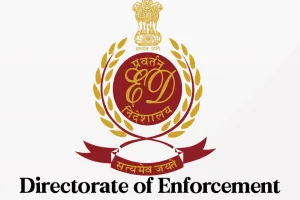 ईडी की छापेमारी : ठगी के मामले में बड़ी कार्रवाई, करोड़ों की संपत्ति के दस्तावेज मिले ; 49 लाख नकद जब्त