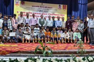 एकलव्य स्कूलों से उड़ान: जनजाति अंचलों के नौनिहाल बन रहे डॉक्टर-इंजीनियर