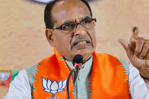 शिवराज सिंह चौहान का कांग्रेस पर तीखा हमला, बताया-झूठ की फैक्ट्री 