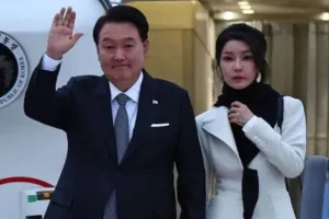 दक्षिण कोरिया की संसद ने यून-उनकी पत्नी की जांच के लिए विशेष अभियोजक विधेयक को दी मंजूरी, जानें पूरा मामला