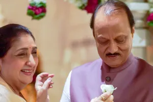 अजित पवार की पत्नी सुनेत्रा बनेंगी महाराष्ट्र की डिप्टी सीएम : पार्टी ने रखा प्रस्ताव, परिवार में चर्चा के बाद सुनेत्रा ने किया स्वीकार 