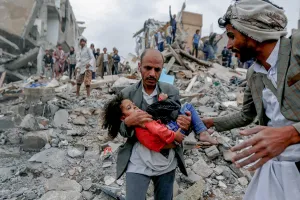 सऊदी हवाई हमलों में दक्षिण-पश्चिम यमन में महिलाओं और बच्चों समेत 20 लोगों की मौत