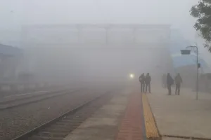 प्रदेश में एक बार फिर बदला मौसम : 7 जिलों में बारिश और कोहरे का अलर्ट, ठंडी हवाओं के कारण ठंडक 
