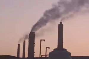 सांसों पर संकट, थर्मल की बूढ़ी इकाइयां शहर को बना रही बीमार