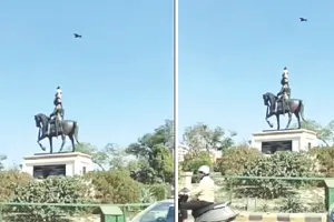 रामनिवास बाग में सवाई मानसिंह द्वितीय की प्रतिमा पर चढ़ा युवक : पुलिस ने युवक को सुरक्षित नीचे उतारा, पुनर्वास के लिए भेजा