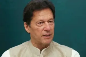 पाकिस्तान के पूर्व प्रधानमंत्री इमरान खान की सेहत को लेकर अटकलें, अस्पताल में कराया जाएगा भर्ती, वसीम अकरम और वक़ार यूनिस ने भी उठाई आवाज