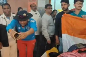 टीम इंडिया की जीत के लिए प्रयागराज में रुद्राभिषेक, श्रीलंका में होगा हाई-वोल्टेज मुकाबला