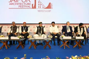 केंद्रीय मंत्री मेघवाल ने कहा-स्टोन, आर्किटेक्चर और सस्टेनेबल डेवलपमेंट भारत की ताकत, इंडिया स्टोन मार्ट 2026 की प्रदर्शनी का किया अवलोकन