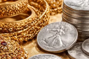 सोना और चांदी कमजोर : चांदी 6500 रुपए और शुद्ध सोना 2600 रुपए सस्ता, जानें क्या है भाव  