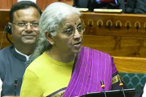 किसानों की आय बढ़ाने संबंधी विभिन्न योजनाओं को मजबूत करने का प्रस्ताव : देश के काजू और नारियल बनेंगे वैश्विक ब्रांड, पशुपालन योजना को बनाएंगे मजबूत