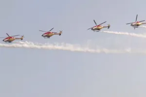 जलमहल के आसमान में देशभक्ति का रंग : 1000 फीट पर सूर्यकिरण और सारंग के रोमांचक करतब, जयपुरवासी हुए मंत्रमुग्ध