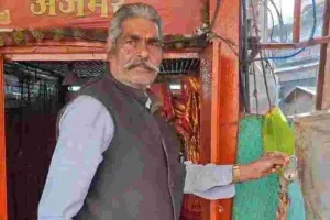 गणेश मंदिर में प्रतिमा से चांदी का छत्र और दानपात्र से नगदी चोरी; श्रद्धालुओं में भारी रोष, चोरों को गिरफ्तार करने की मांग