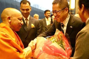 CM Yogi Japan Visit: जापान दौरे के पहले दिन करीब 11 हजार करोड़ रुपये के निवेश के एमओयू पर हस्ताक्षर; औद्योगिक विकास, विनिर्माण क्षमता और रोजगार सृजन को नई गति मिलने की उम्मीद 