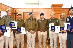 जयपुर पुलिस के छह पुलिसकर्मी बने ‘कांस्टेबल ऑफ द मंथ’, उत्कृष्ट कार्य के लिए किए गए सम्मानित