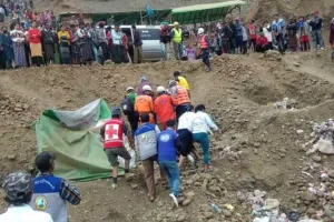 म्यांमार के जेड खदान ढहने से कई लोगों के लापता होने की आशंका, बचाव और राहत कार्य जारी