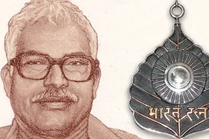 राहुल गांधी, सीएम योगी सहित कई दिग्गजों ने दी 