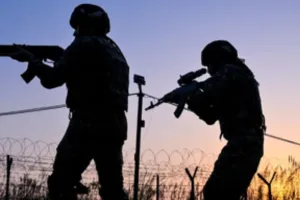 मणिपुर में सुरक्षाबलों ने ताओथोंग खुनौ से प्रतिबंधित संगठन की सक्रिय महिला कैडर को गिरफ्तार किया, तलाशी अभियान जारी