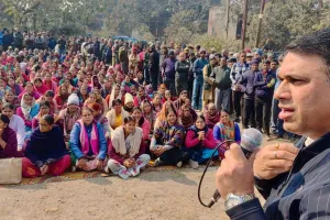 कांग्रेस ने दिया उत्तराखंड के बापूग्राम मुद्दे पर चल रहे धरने को समर्थन, त्वरित निर्णय लेने की उठाई मांग