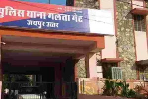 जयपुर में क्रूर हत्या : पेड पार्किंग के सिक्योरिटी गार्ड का सिर पत्थर से कुचलकर ली जान, पुलिस जांच में जुटी