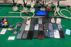 फार्महाउस पर चल रहा हाईटेक कैसीनो पकड़ा, 20 जुआरी गिरफ्तार