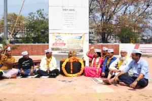 शहीद दिवस पर आप पार्टी का उपवास कार्यक्रम, भगत सिंह, सुखदेव और राजगुरु को दी श्रद्धांजलि