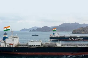 होर्मुज जलडमरूमध्य से रवाना एलपीजी जहाज आज आएगा भारत : पश्चिम एशिया संकट के कारण बाधित घरेलू आपूर्ति को मिलेगी राहत, जानें अभी कहां पहुंचा