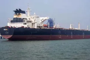 यूएई से कच्चा तेल लेकर गुजरात पहुंचा भारतीय टैंकर : कंपनियों को आपूर्ति जारी रखने में मिलेगी मदद, जानें कितना आया तेल