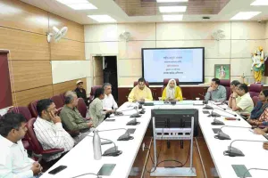 राष्ट्रीय आयुर्वेद संस्थान में हिन्दी कार्यशाला : हिंदी और संस्कृत के अन्तः सम्बन्ध विषय पर व्याख्यान किया प्रस्तुत, प्रतिभागियों को भाषा के गहन अध्ययन तथा उसके महत्व को समझने का मिला अवसर