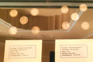 हवामहल स्मारक : 15 शोकेस में दिखेंगे सोना चांदी और तांबे से बने 154 प्राचीन सिक्के, 16वीं शताब्दी का बना 500 ग्राम का सिक्का रहेगा मुख्य आकर्षण