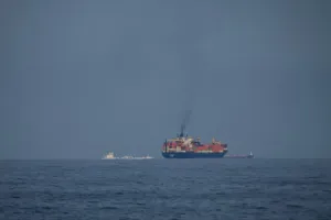 जी-7 के छह सदस्यों सहित 7 देशों ने होर्मुज जलडमरूमध्य से सुरक्षित आवागमन सुनिश्चित करने में दिखाई तत्परता, ईरानी हमलों की निंदा की