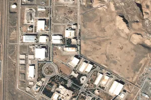 ईरान के यूरेनियम संवर्धन केंद्र पर हमला, रेडियोधर्मी रिसाव नहीं: ईरान ने भी 4,000 किलोमीटर दूर डिएगो गार्सिया पर दागी मिसाइलें