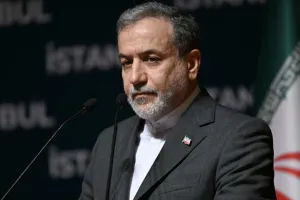 ईरानी विदेश मंत्री अब्बास अराघची की ब्रिटेन को चेतावनी, बोले ब्रिटिश ठिकानों को ईरान के खिलाफ हमले के लिए इस्तेमाल करने की इजाजत देकर ब्रिटेन खतरे में डाल रहा अपने देशवासियों की जान