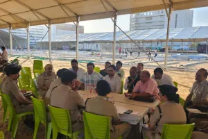 धूमधाम से मनाया नंदोत्सव; भक्तों ने लूटी उछाल, धर्म की स्थापना के लिए जन्म लेते हैं भगवान: स्वामी दयानंद सरस्वती