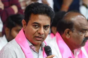 LPG संकट पर बीआरएस का विरोध प्रदर्शन, केटीआर ने केंद्र और राज्य सरकार पर साधा निशाना