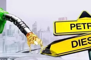 भारत में ईंधन की कोई कमी नहीं : आपूर्ति श्रृंखलाएं सामान्य रूप से कर रही काम, तेल कंपनियों किया स्पष्ट- अफवाहें पूरी तरह गलत और घबराने की आवश्यकता नहीं