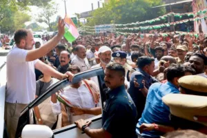 तेलंगाना के दौरे पर पहुंचे राहुल गांधी: सीएम ए. रेवंत रेड्डी ने किया जोरदार स्वागत, कांग्रेस समिति प्रशिक्षण कार्यक्रमों में करेंगे शिरकत