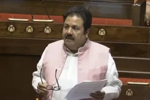 राज्यसभा में उठी फसल बीमा की राशि के भुगतान की समय सीमा तय करने की मांग, राजीव शुक्ला बोले-बीमा के नाम पर किसानों का हो रहा शोषण