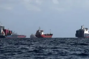 वैश्विक संकट: रियाद में हमले के बाद अमेरिकी दूतावास ने  सेवाएं स्थगित की, ईरान ने होर्मुज जलडमरूमध्य मार्ग किया बंद