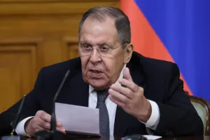 रूसी विदेश मंत्री सर्गेई लावरोव का तीखा हमला, बोले-अमेरिका रूस को सभी ऊर्जा बाजारों से बाहर निकालने की कर रहा है कोशिश 