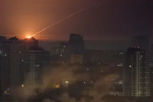 रूसी वायु रक्षा ने रात भर में गिराए 145 ड्रोन : यूक्रेनी मानवरहित हवाई वाहनों को कयिा नष्ट, रूसी रक्षा मंत्रालय ने दी जानकारी