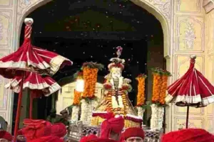 शाही ठाठ-बाट से निकली गणगौर माता की शोभायात्रा: 210 लोक कलाकारों के अलग-अलग समूह ने लोक कला की ऐसी रंगत बिखेरी कि दर्शक निहारते ही रहे