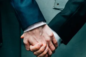 समलैंगिक संबंधों पर सेनेगल संसद का कड़ा रूख: सजा को दोगुना करने वाला विधेयक पारित, राष्ट्रपति बासिरौ की मंजूरी बाकी