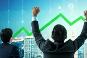 विदेशों से मिले सकारात्मक संकेतों के बीच शेयर बाजारों में लौटी तेजी: सेंसेक्स 1,372 अंक चढ़कर 74,068.45 पर बंद