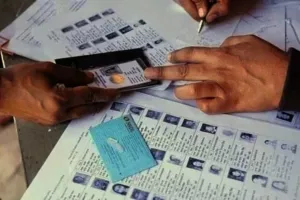 मतदाता सूची बदलाव को लेकर कोलकाता में टीएमसी और चुनाव आयोग में तीखी नोकझोंक, अपनी बात नहीं रखने का लगाया आरोप