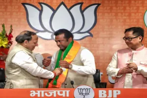 पश्चिम बंगाल विधानसभा चुनाव: लिएंडर पेस ने थामा भाजपा का दामन, छोड़ा TMC का दामन, राजनीतिक गलियारों में अटकलें तेज