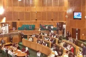 बिलाड़ा में जूलीफ़्लोरा हटाने की कार्यवाही जल्द करेगी सरकार:  25000 नए पौधों का रोपण,  अवैध खनन और अतिक्रमण की जहां जहा शिकायत प्राप्त हुई वहां कार्रवाई हुई