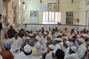 हज ट्रेनिंग कैम्प में उमड़ी भीड़, पहले दिन 400 से ज्यादा आज़मीने हज ने सीखे अरकान