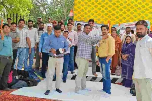 जेसीटीएसएल कर्मचारियों का विभिन्न मांगों को लेकर धरना, विश्नोई ने कहा- प्रबंधन के वार्ता नहीं करने पर मजबूरन तेज करना पड़ा आंदोलन